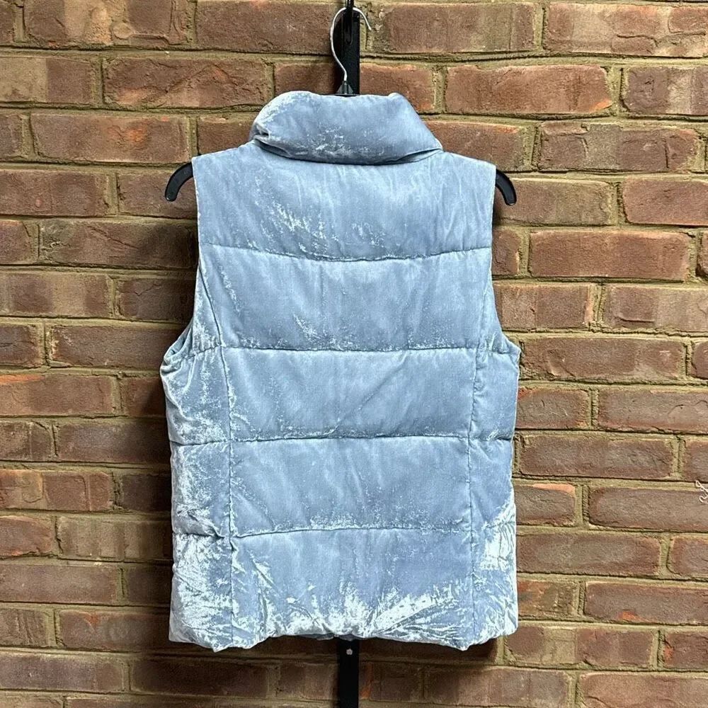 Loft Womens Crushed Velvet Blue Puffer Vest Size Small - Picture 4 of 5